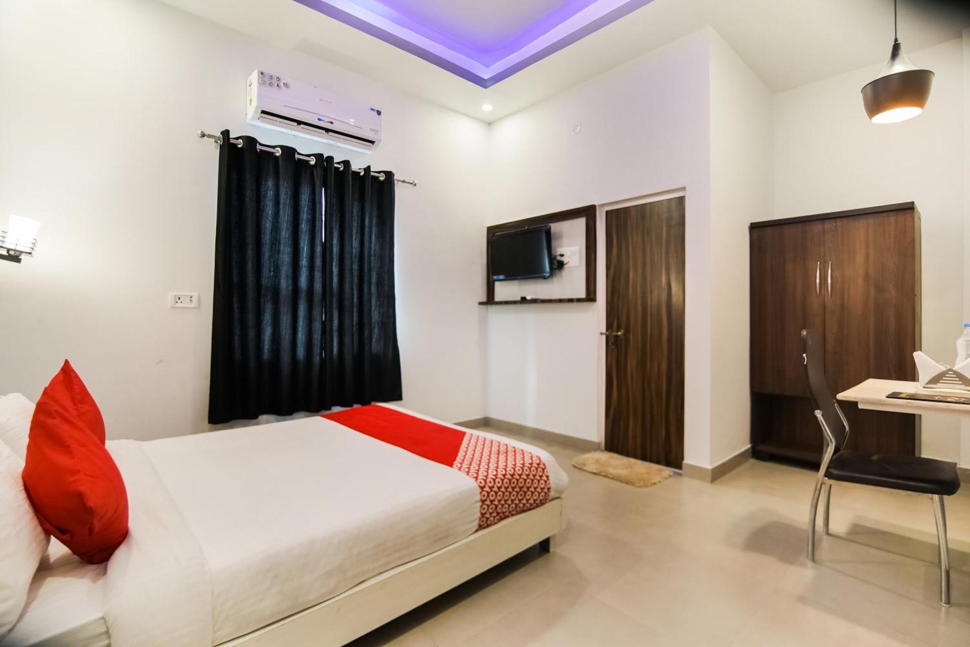 Collection O Sr Inn Chinhat Dış mekan fotoğraf